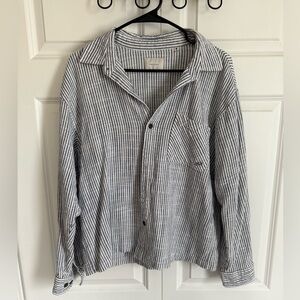 PacSun Men’s Gray & White Striped Casual Button-Down Shirt